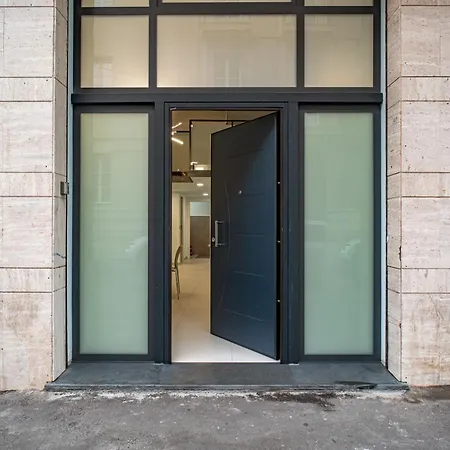 Roccaromana Apartman *